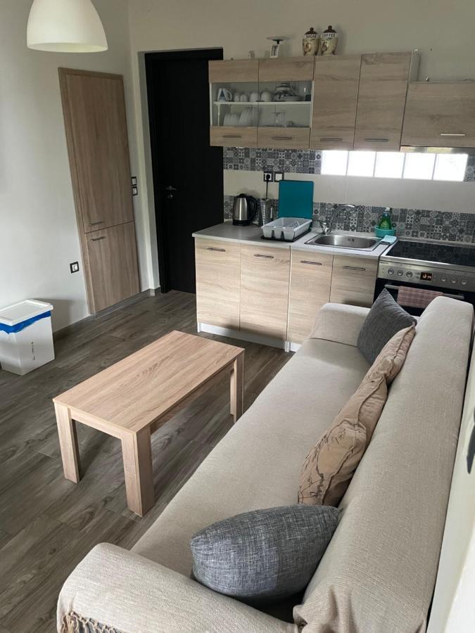 Ambelakia Bungalow Monemvasía Eksteriør billede